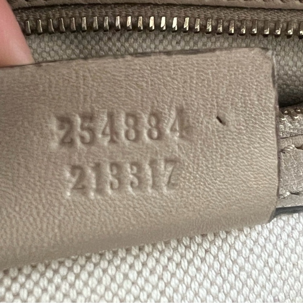 Gucci Bamboo handbag - Picture 7 of 13